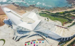 青岛西海岸新区凤凰之声项目是重点打造的文化建筑