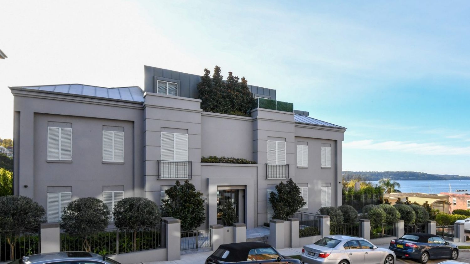 财政大臣贝琳达·哈钦森以2000万美元买下了派珀角最昂贵的公寓