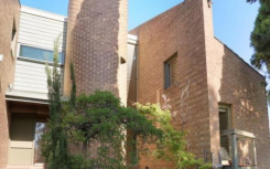 Brunswick West house用三层砖墙