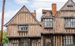 哈利·波特童年的房子在英国出售