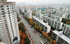 韩国30年前以1千石的价格购买的江南公寓1楼现在需要1万席