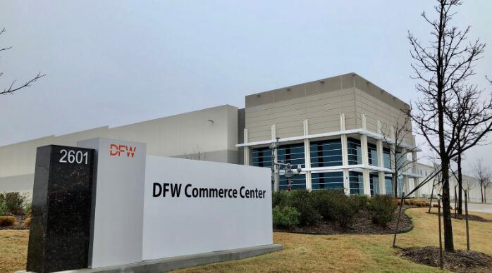 亚马逊再次在DFW机场租赁了庞大的仓库