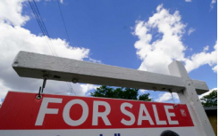 不列颠哥伦比亚省的住宅房地产销售仍在飙升