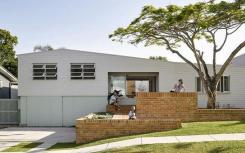 这座位于黄金海岸迈阿密的房屋获得了两项全国最佳奖项