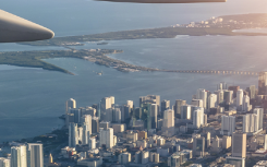 纽约的入境买家推动迈阿密八月份房屋销售飙升