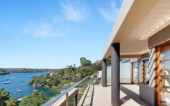 澳大利亚电视主持人在悉尼房地产市场上实现梦想