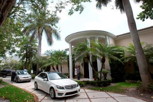 洛杉矶房地产投资者购买戴维卡西迪的佛罗里达州房屋