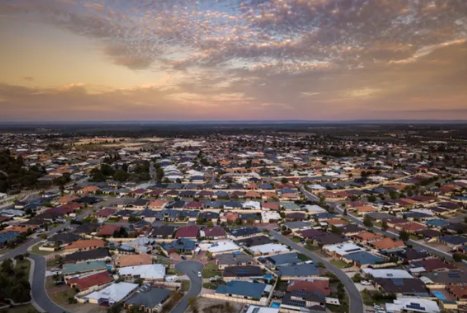 创纪录的低利率意味着在澳大利亚买房比租房便宜