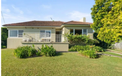 悉尼的大块地帮助罗斯维尔的房子以520万美元的价格出售