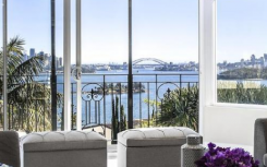 买一个有悉尼海港大桥景色的房子