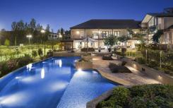 Warrandyte度假风格的特技准备以最高价格出售