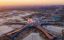 大兴国际机场轨道交通新机场线地上段也实现了基本贯通