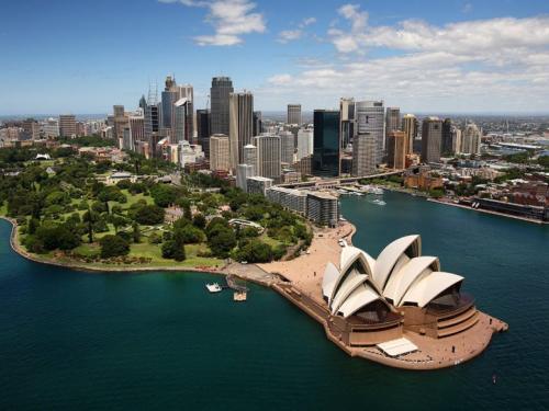 澳大利亚地区经济价值近600亿美元但与首都城市相比显着放缓