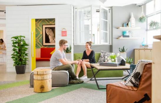 旅游行业表示Airbnb正在成为主流住宿提供商