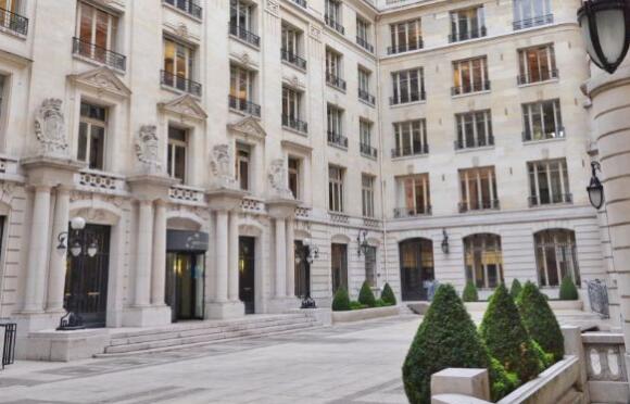 瑞士人寿将收购巴黎CBD17亿欧元办公楼组合