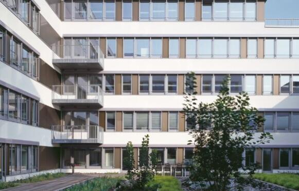 法国巴黎银行将汉堡的Hanse Atrium建筑物出售给贝莱德