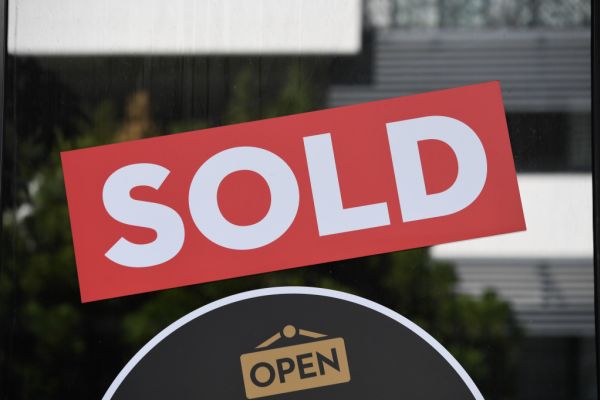如果今年房价下跌10％至20％ 悉尼将有数十个郊区向首次购房者开放