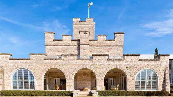 城堡般的德尔加尼庄园指导价在390至425万美元之间