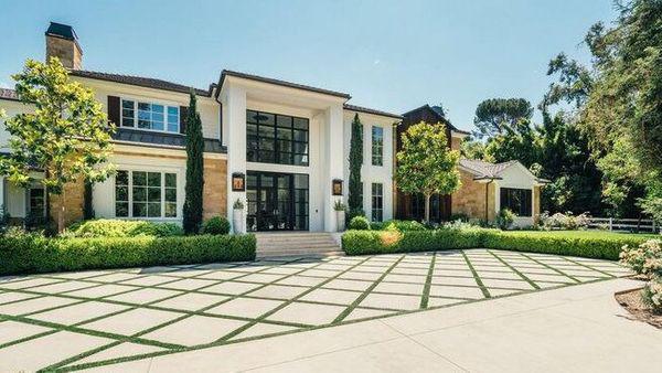 音乐家The Weeknd出售3630万美元的洛杉矶豪宅