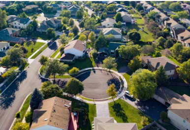 美国的房屋价格正朝着纪录高位微涨