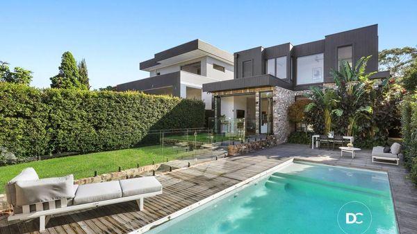 澳大利亚篮球运动员安德鲁博古特将自己在悉尼的住宅出租