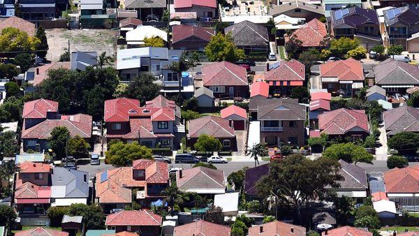 在过去的20年中 昆士兰州许多郊区的房价上涨了400％以上