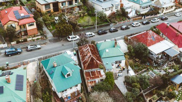 霍巴特最受欢迎的郊区中的West Hobart住宅