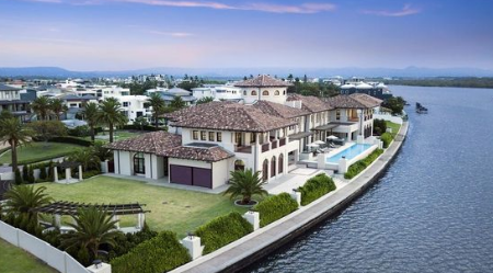史诗般的黄金海岸豪宅拍卖以4,500万美元挂牌上市