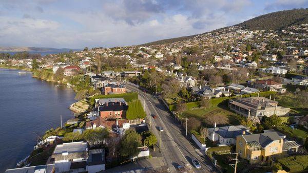 塔斯马尼亚州的房地产市场在过去一个季度中出售了价值11亿澳元的房地产
