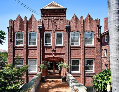 广播主持人Kate Ritchie出售Bellevue Hill投资公寓