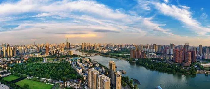 今年中国房地产市场的节奏感与众不同