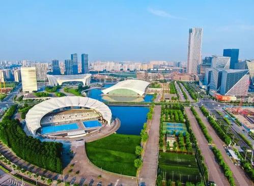 港龙中国2020年12月单月共实现合同销售金额约人民币52.13亿元