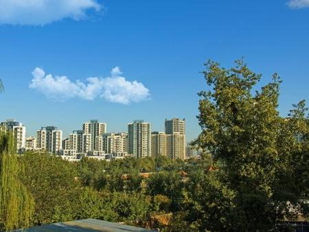 上海去年12月新房成交同比增加近六成