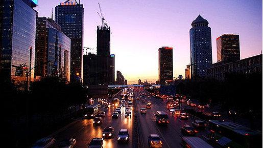 在楼市降温的背景下 万科能够交出如此亮眼的成绩不可谓不惊人