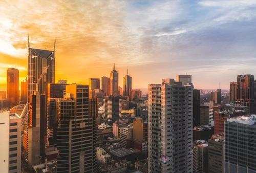 部分港资房企加大了在内地的布局力度