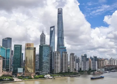 最近上海终于完成首批集中供地 总成交金额773亿元