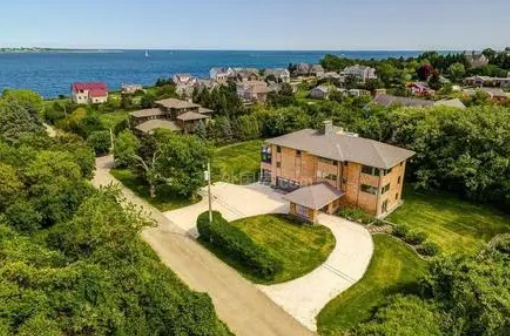 罗克福德德文郡分区温布利广场待售的2层住宅