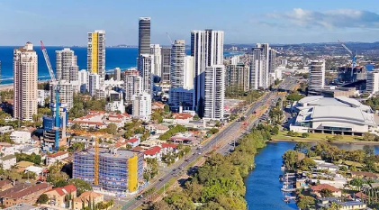 南部的地产开发商直奔黄金海岸