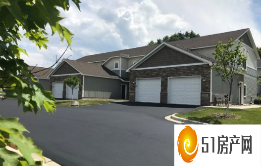 Michel Commercial就出售明尼苏达州的三处多户住宅进行谈判