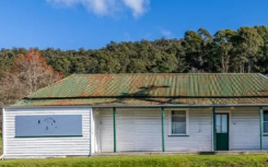 塔斯马尼亚小屋在德比以130万美元的价格售出