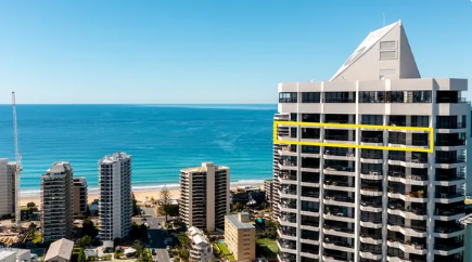 Mary Rossi的黄金海岸顶层公寓上市