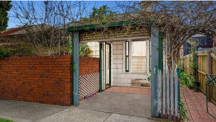 Knockdown里士满房屋首次上市出售