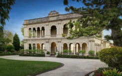 Kew的豪宅将提高价格标准