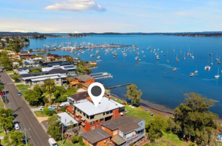 澳大利亚各地出售的廉价水边房屋