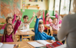 如何利用技术缩小学习差距