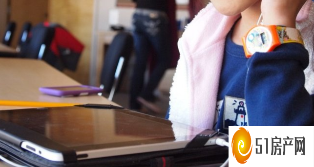 优先考虑数字素养的 4 种方法可以改善面对面的学习