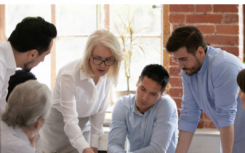 澳大利亚开拓性学校对 2021 年的反思