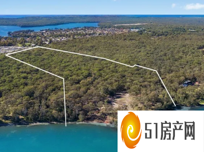 麦格理湖房地产记录以 1050 万美元出售 160 Kanangra Drive, Gwandalan