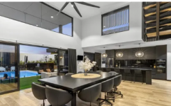  Mark Le Maistre 列出了他最新的非凡住宅