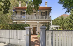 3月3日Rose Bay home 的 1550 万美元以上的快速销售震惊了代理商